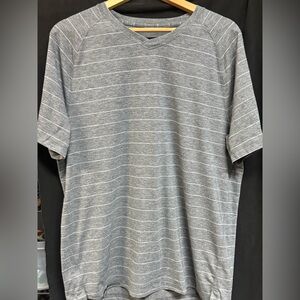 lululemon athletica Gray Striped Short Sleeve Tee XL